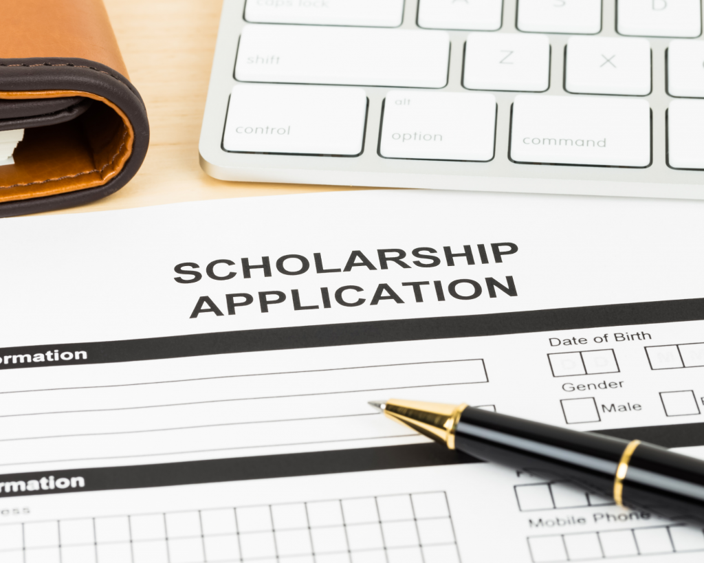 Có mấy loại học bổng chính phủ?