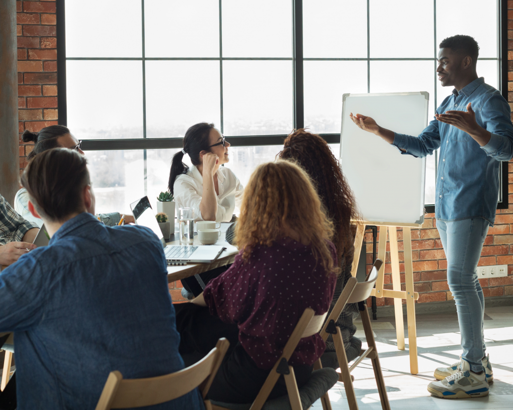 NHỮNG KỸ NĂNG QUAN TRỌNG NHẤT TRONG KỈ NGUYÊN 4.0