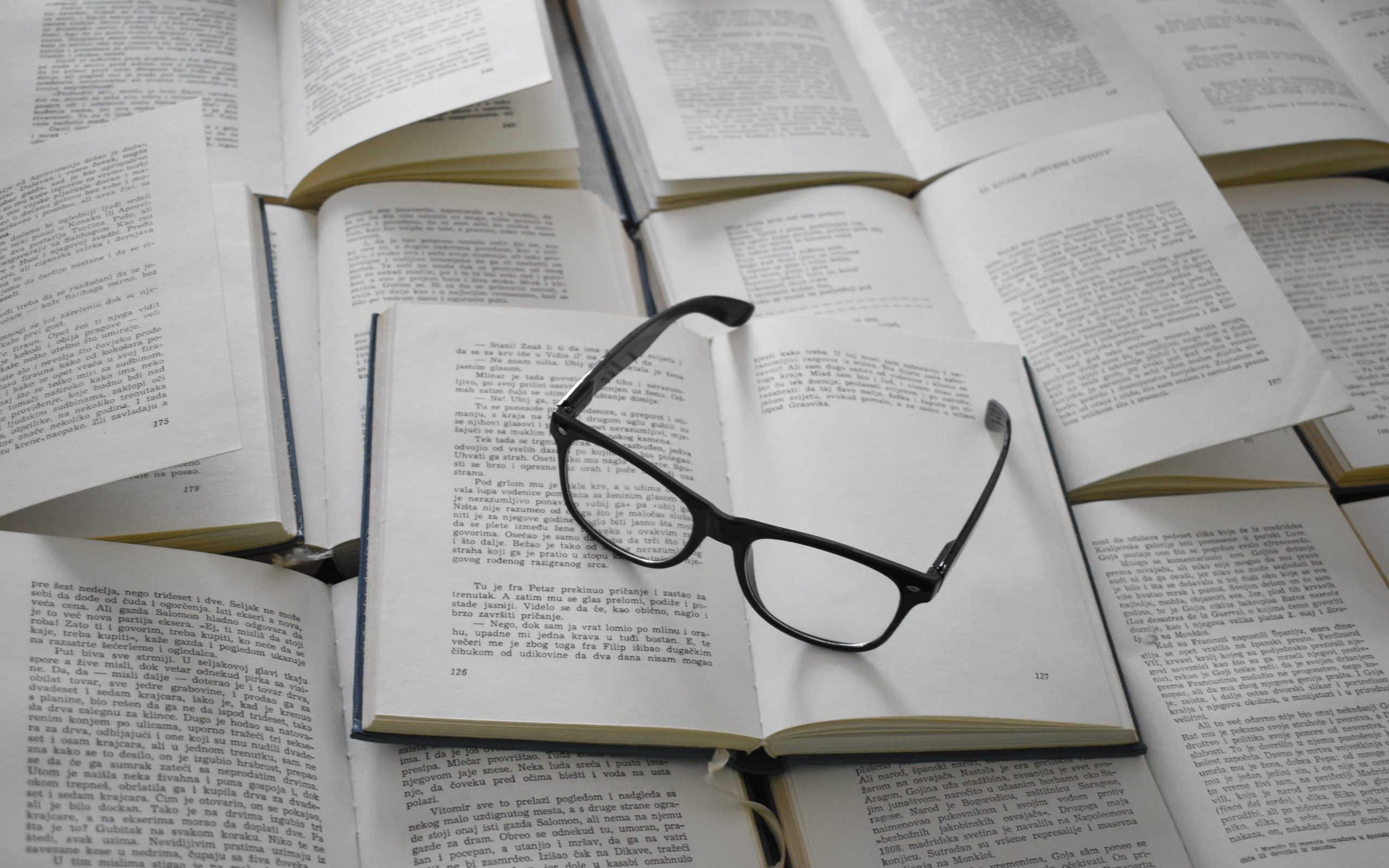 Eligibility Requirements để xin học bổng Chính phủ New Zealand.