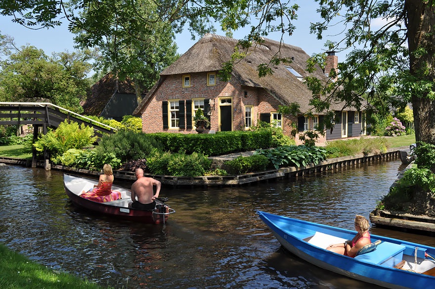 Giethoorn - một ngôi làng nhỏ thuộc tỉnh Overijssel
