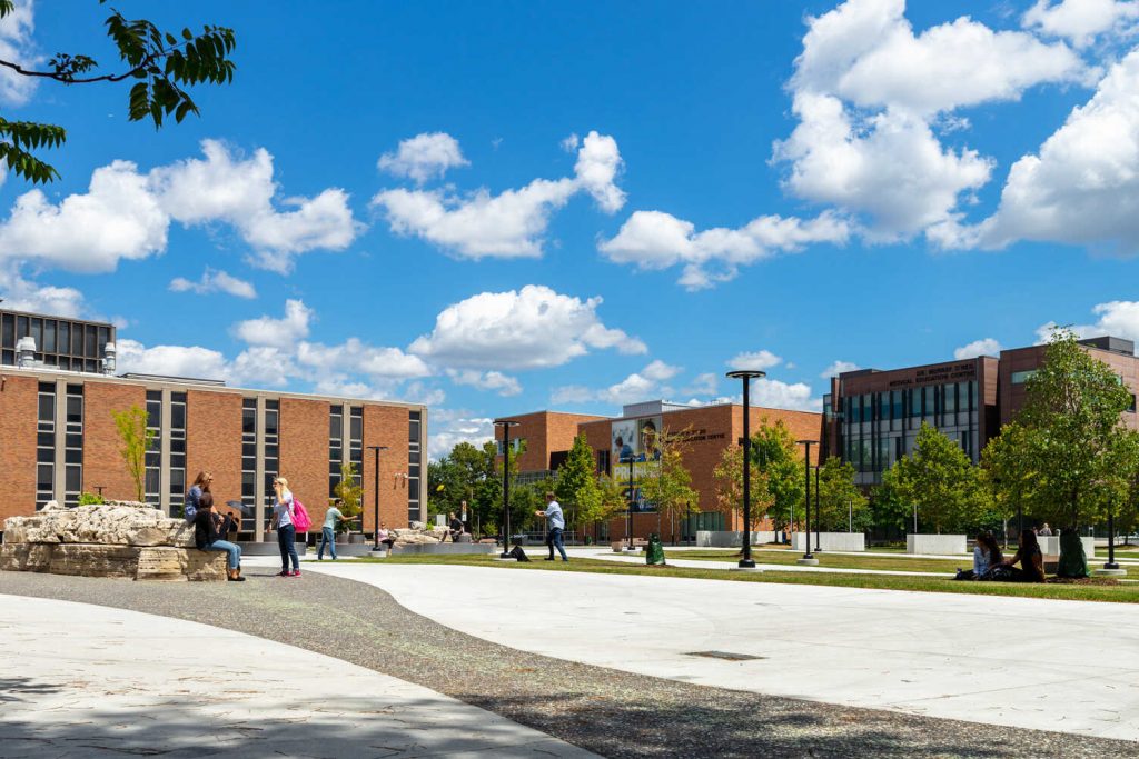 Khuôn viên trường University of Windsor