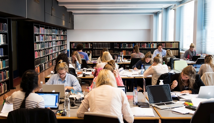 Thư viện Đại học Amsterdam, Hà Lan