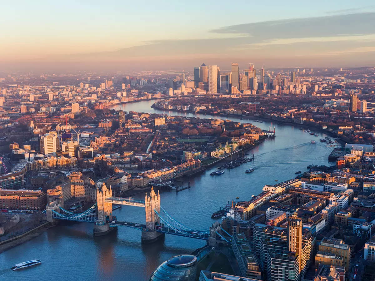 [DU HỌC ANH]: NÊN CHỌN VÙNG NÀO 2022?